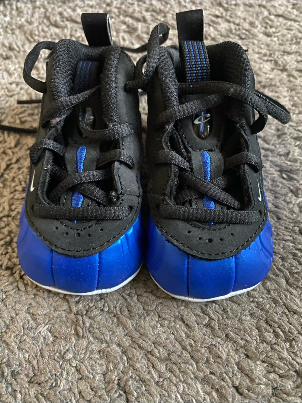 Nike Kids Black and Blue Foamposite-Style Sneakers booties 2c